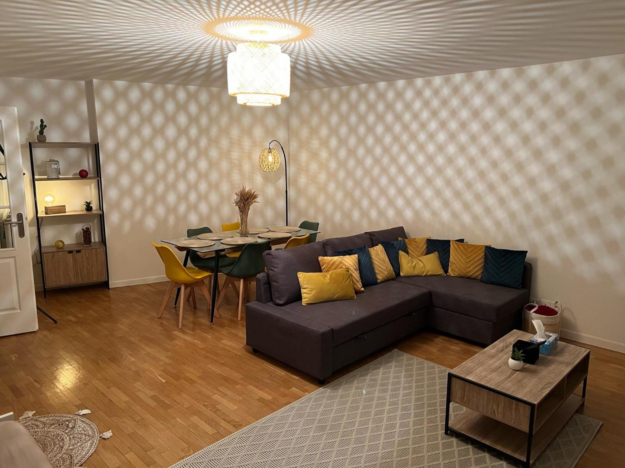 Paris-Montrouge Magnifique Appartement 3 Pieces De 75M2 Avec Parking - Tres Cosy Pour 1 - 8 Personnes Refait A Neuf -Entire Apartment Luxurious And Warm -Montrouge Paris 14Eme - Proche Aeroport Orly Parc Expositions Porte De Versailles Free Wifi Grat Eksteriør bilde